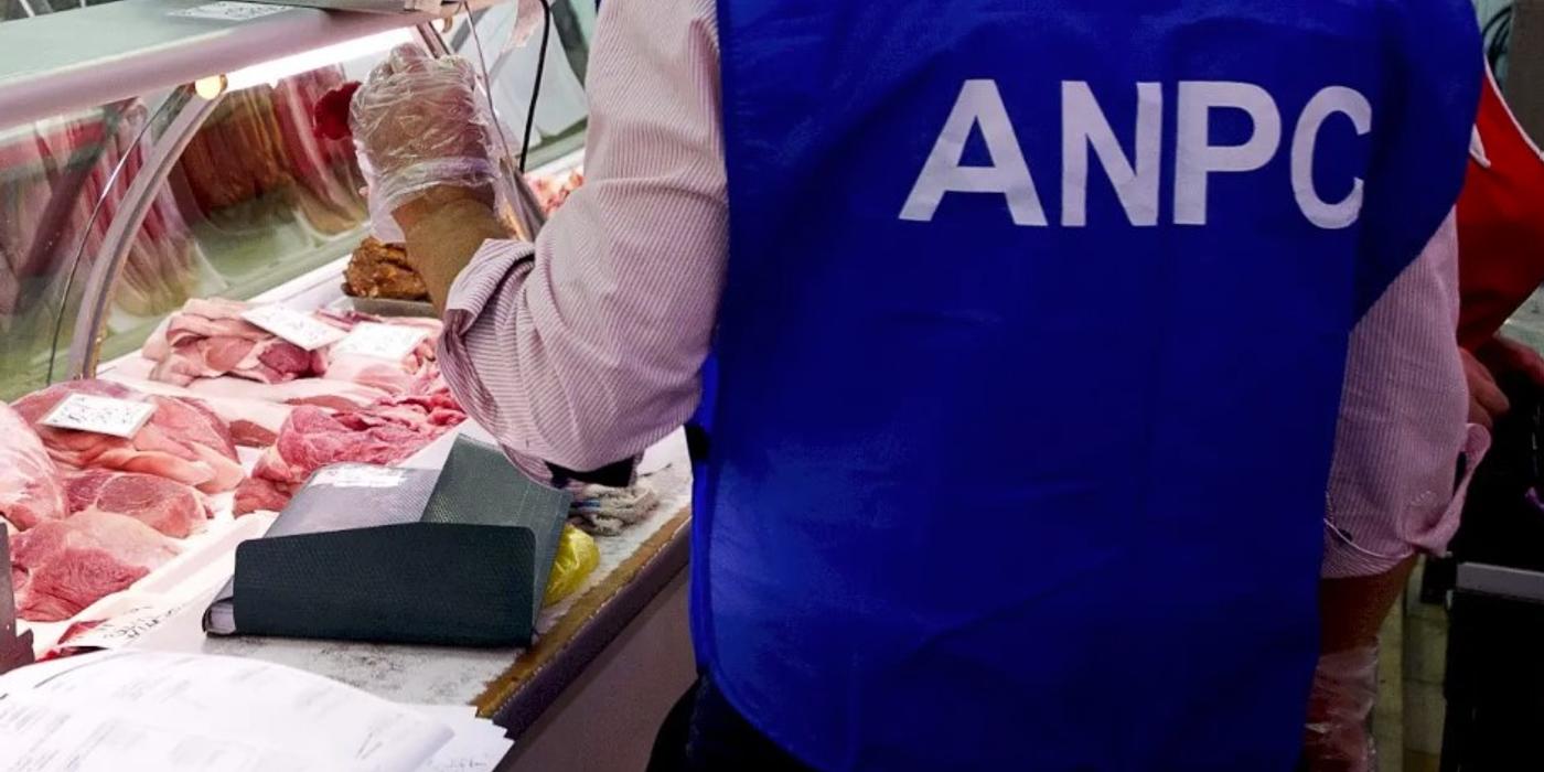 Comisarii ANPC Au dat amenzi în valoare de 900.000 de lei, după ce au descoperit numeroase nereguli în magazinele unui lanț din București