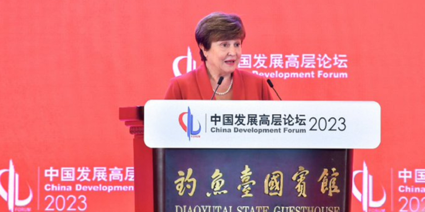 Directoarea FMI Kristalina Gheorghieva îndeamnă China, la un forum la Beijing, să-şi reechilibreze economia către consum