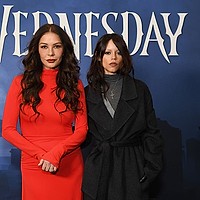 Catherine Zeta-Jones sfidează timpul: actrița de 55 de ani, la fel de fresh ca colega ei de 23 de ani