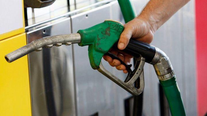 Rusia a interzis temporar exporturile de carburanţi în majoritatea ţărilor, pentru a echilibra piaţa internă