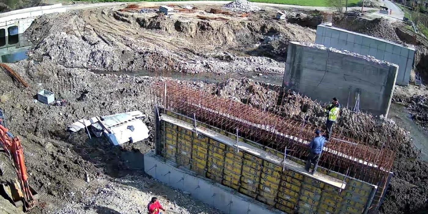 Au început lucrările de construcție a noului pod din localitatea Pâglișa