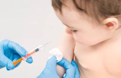 Vaccinul Hexavalent- scutul bebelușului împotriva a șase boli grave