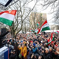 Protest masiv la Budapesta. Opoziția pro-europeană a cerut demisia lui Orban
