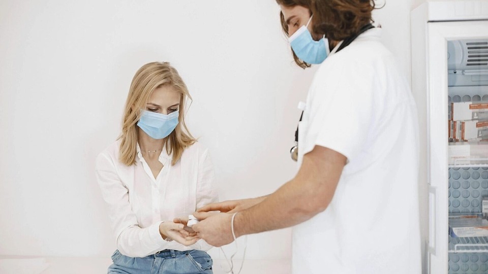 Revoluție în Sănătate. Se schimbă modul în care pacienții interacționează cu medicii