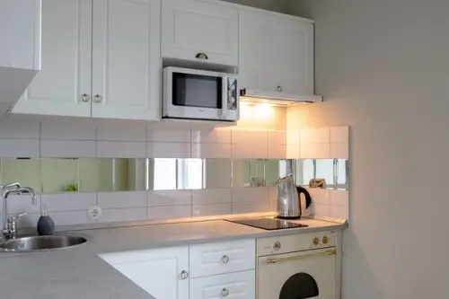 Renovare si amenajare apartament de 31 mp Accente culori pastelate