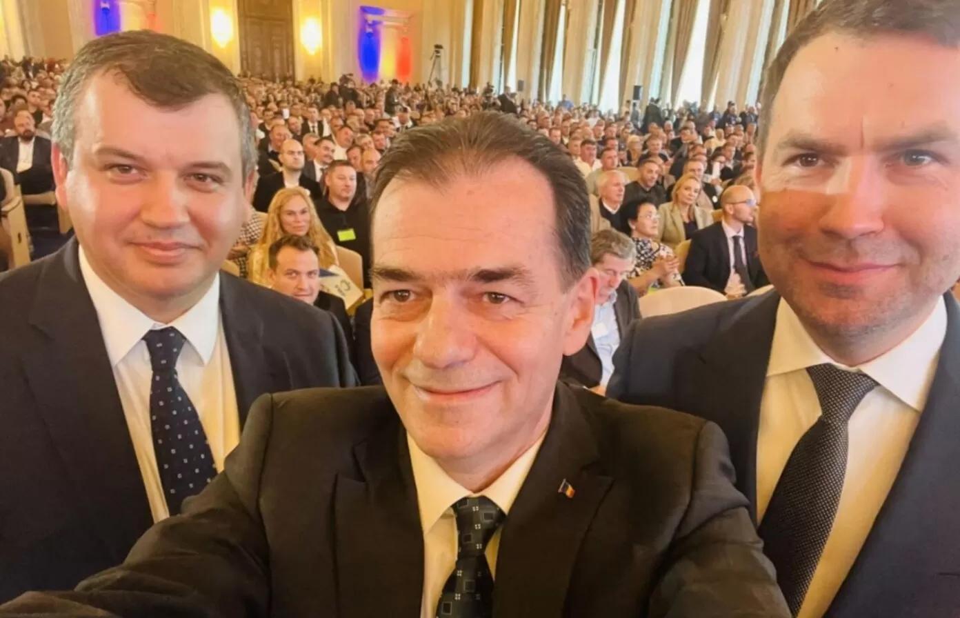 USR, PMP şi Forţa Dreptei au aprobat formarea polului de dreapta