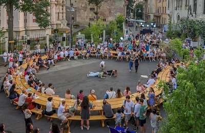 „Masa Nesfârșită” revine în Piața Amzei de Zilele Bucureștiului: Programul complet pentru weekendul 19–20 septembrie La Mița Biciclista