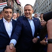 Stânga din Polonia face presiuni pentru renumărarea voturilor, din cauză că alegerile au fost câștigate de candidatul „greșit“