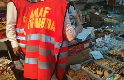 ANAF, verificări la comercianţi de produse alimentare din Bucureşti şi Ilfov, zone cu risc fiscal ridicat S-au dat amenzi în valoare de peste 700.000 de lei
