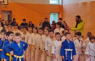 La Palatul Copiilor din Cluj s-a desfășurat competiţia de Judo, ”Cupa Mărțișorului”