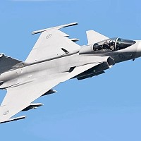 România se gândește să cumpere avioane de luptă Gripen? Ungaria are deja 14. Preț: 90.000.000$