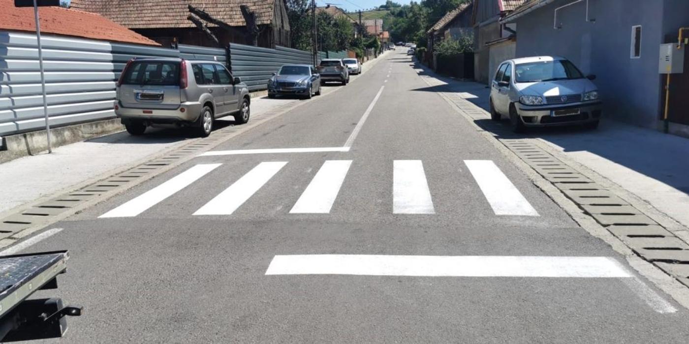 Consiliul Județean Cluj a executat, din luna martie până în prezent, marcaje rutiere pe aproximativ 611 km de drumuri județene