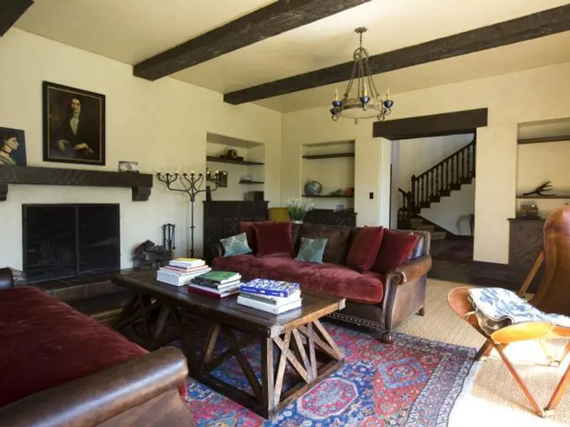 10 sfaturi pentru achizitionarea mobilei vintage