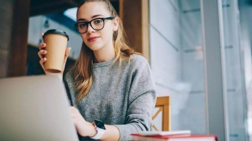 Modulul copywriter: articole profesionale fără bătăi de cap