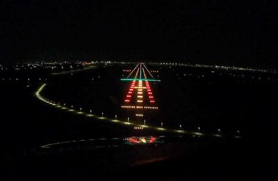 Comandantul Cătălin Prunariu s-a aflat la manşa primului zbor TAROM care reconectează România cu Israelul