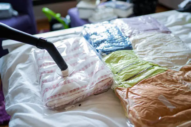 Pungile de vidat haine: avantaje, dezavantaje, cum le alegi