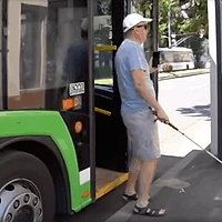 STB testează o nouă aplicație pentru nevăzători pe liniile 90 și 104