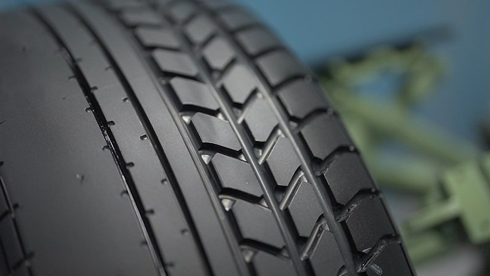 Pirelli P Zero, anvelopa sportivă supremă, sărbătorește anul acesta 40 de ani de existență