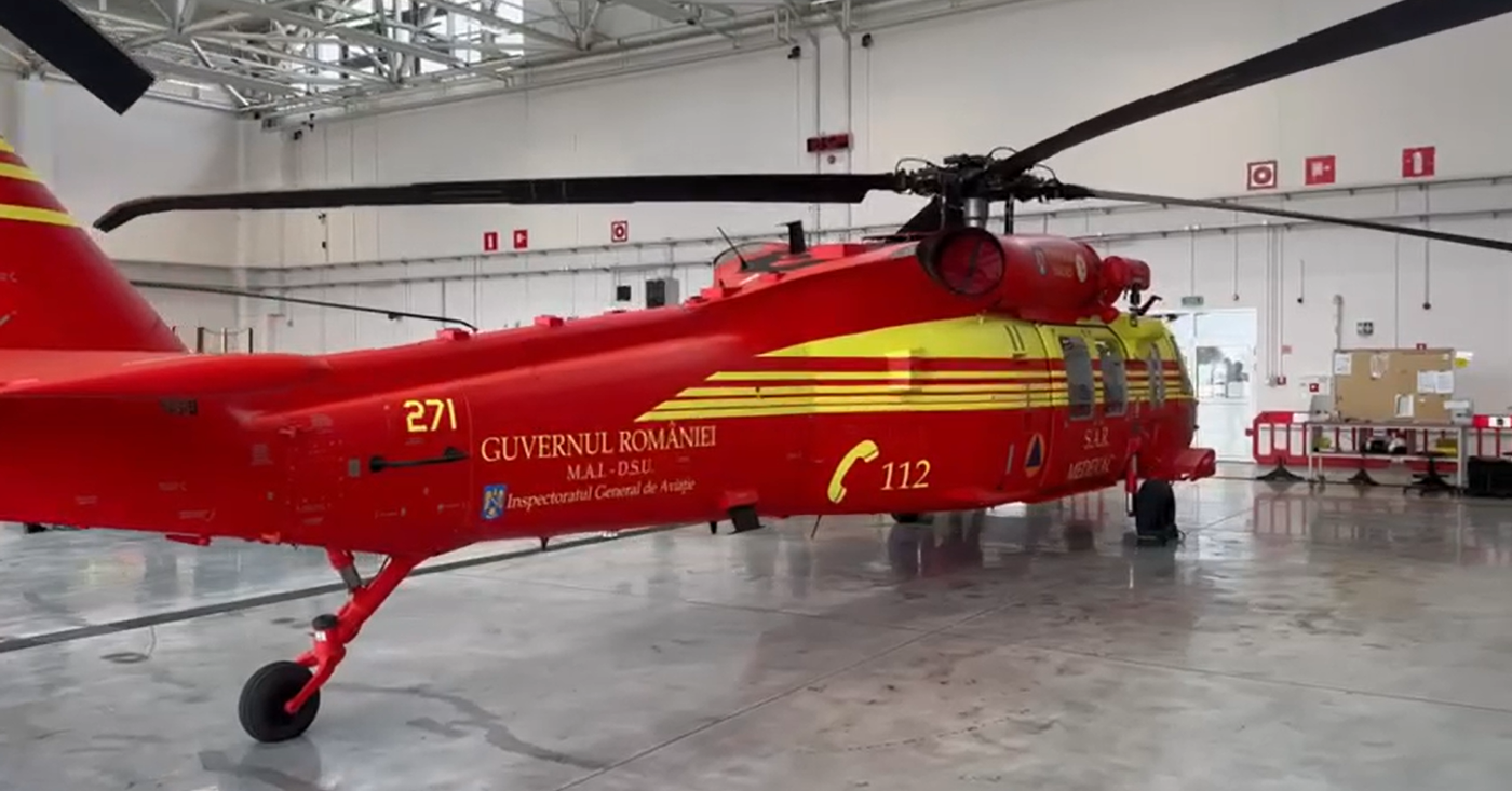 Delegaţie de la Ministerul Proiectelor Europene, Inspectoratul de Aviaţie şi de la IGSU, în vizită de lucru în Polonia, la fabrica firmei care va furniza României 6 elicoptere medii-grele Black Hawk pentru intervenţii în situaţii de urgenţă VIDEO