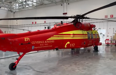 Delegaţie de la Ministerul Proiectelor Europene, Inspectoratul de Aviaţie şi de la IGSU, în vizită de lucru în Polonia, la fabrica firmei care va furniza României 6 elicoptere medii-grele Black Hawk pentru intervenţii în situaţii de urgenţă VIDEO