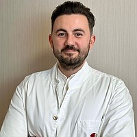 Histeroscopia, investiția în sănătatea uterului: când e indicată, ce rezolvă și cum optimizezi costurile