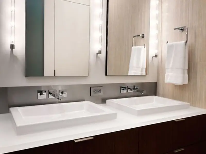 Cum sa iluminezi corect baia