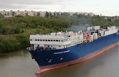 Putin are un nou dușman, în interior. Mișcarea de rezistență îi distruge navele de război din Caspica