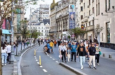 Străzi deschise revine pe 21-22 Iunie, exclusiv pe Calea Victoriei. Spectacole, expoziții și ateliere în programul complet