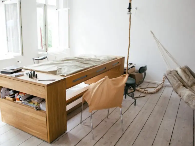 Solutii de optimizare: biroul care se transforma in pat