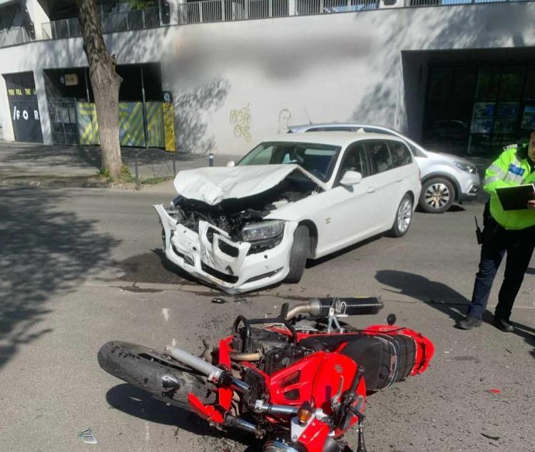 Accident rutier, în această după-amiază, pe Aleea Stadionului din Cluj-Napoca