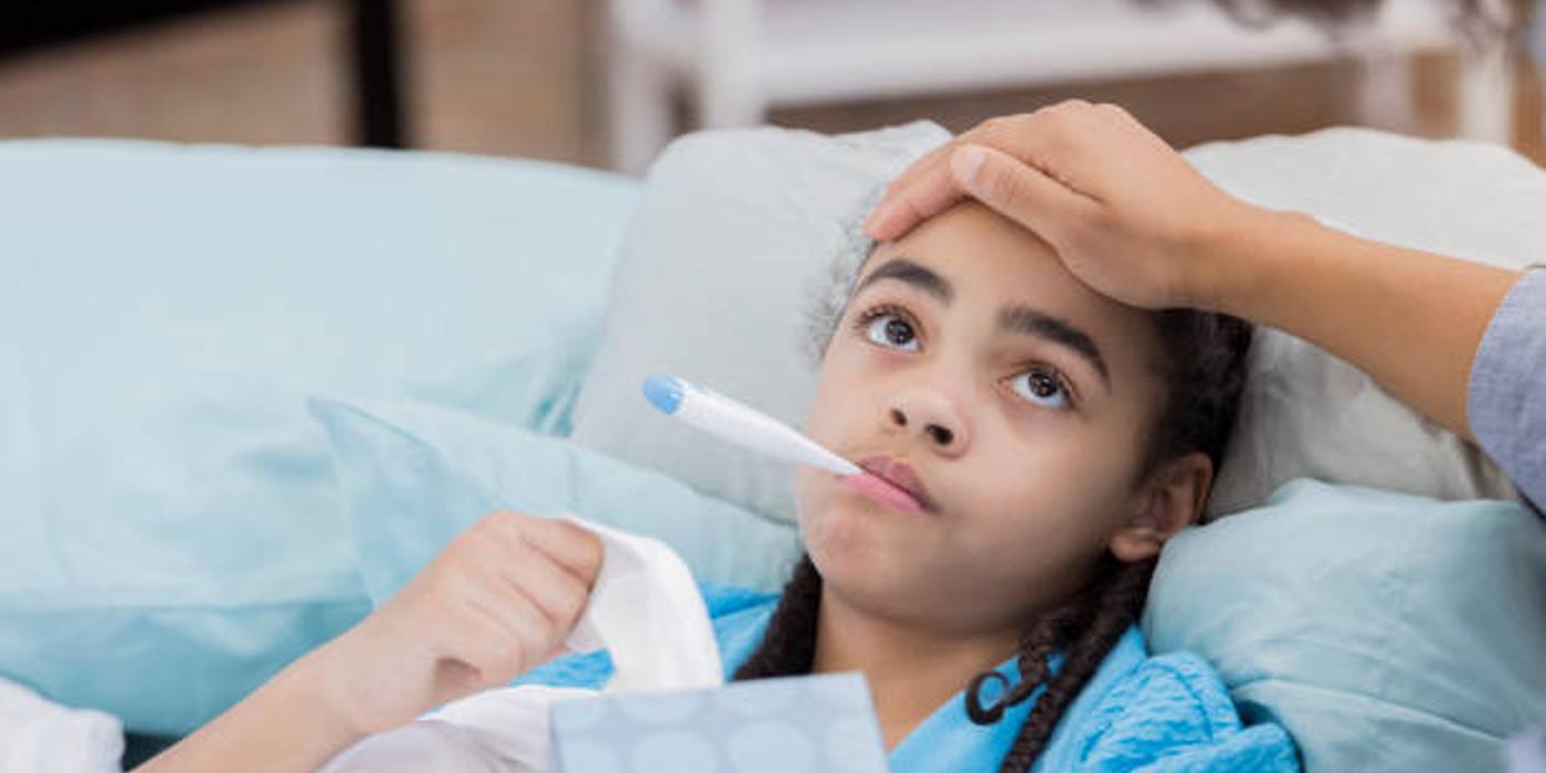 Copilul a făcut febră mare: Sfaturi privind acordarea primului ajutor