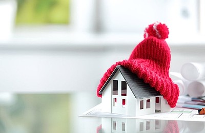 Cum îți menții casa caldă toamna: când pornești centrala și ce materiale moderne ajută la izolarea termică