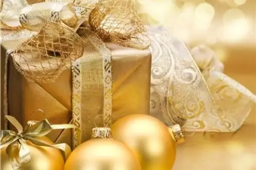 Idei pentru amenajari de Craciun cu auriu