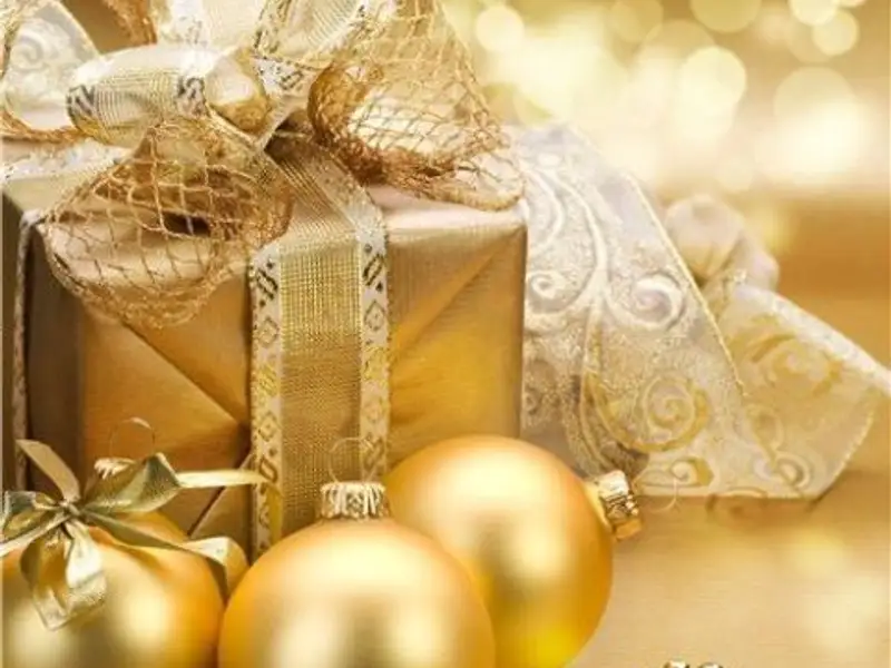 Idei pentru amenajari de Craciun cu auriu