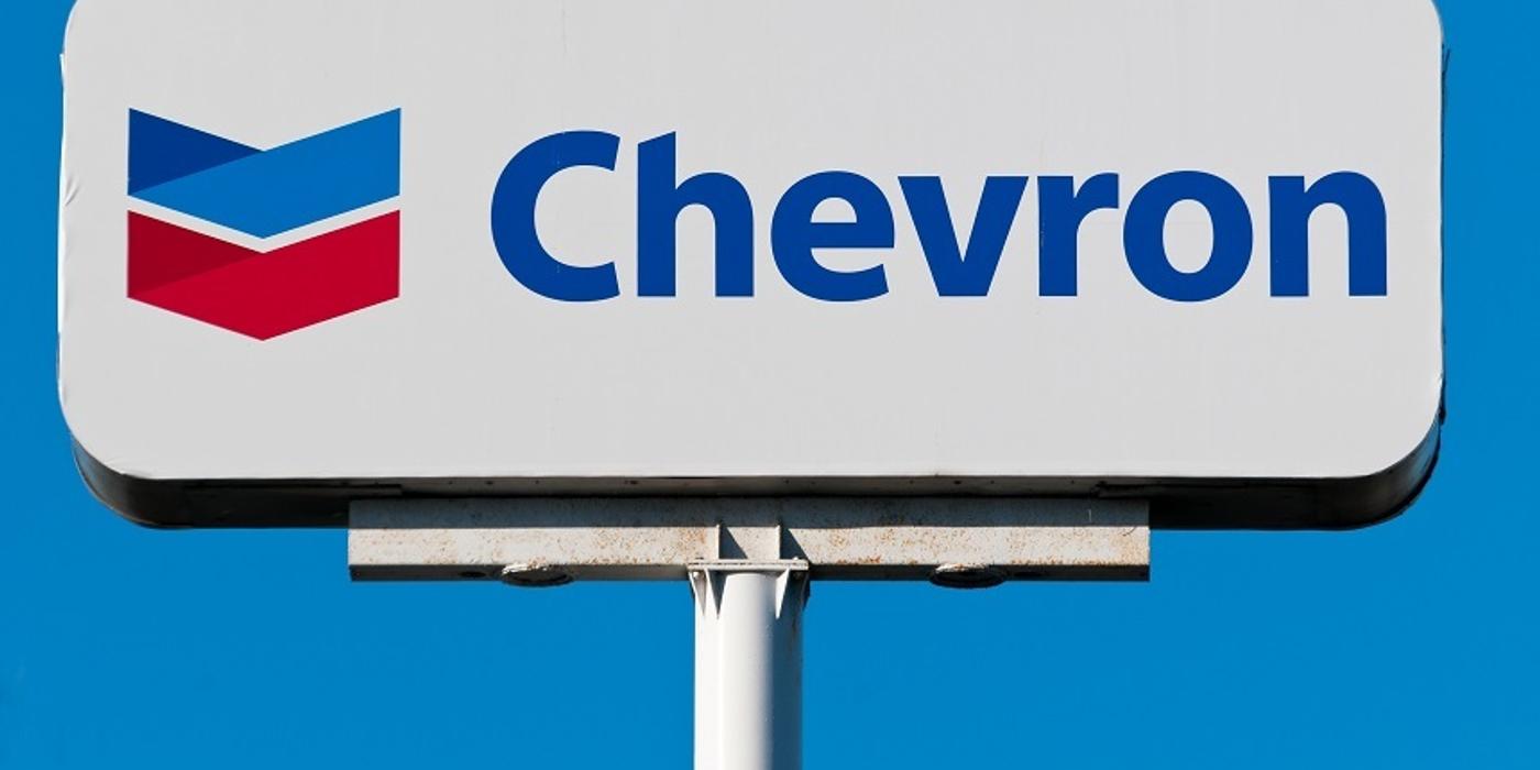 Chevron cumpără compania Hess, pentru 53 de miliarde de dolari, a doua megafuziune în sectorul american al petrolului anunţată în octombrie