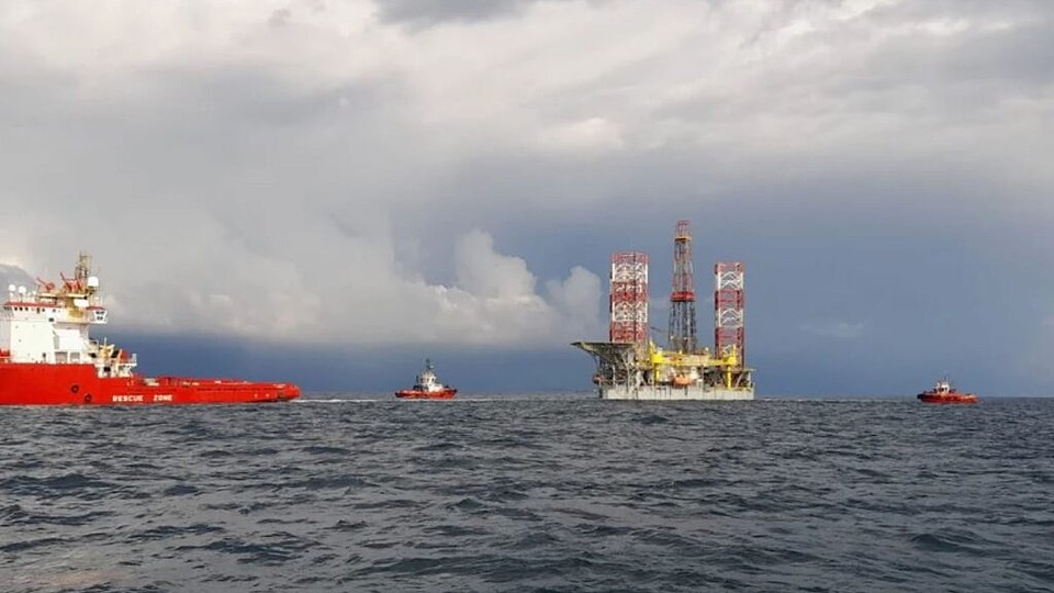 OMV Petrom şi NewMed Energy semnează contractul de 80 milioane dolari pentru nava de foraj care va explora în zona Mării Negre