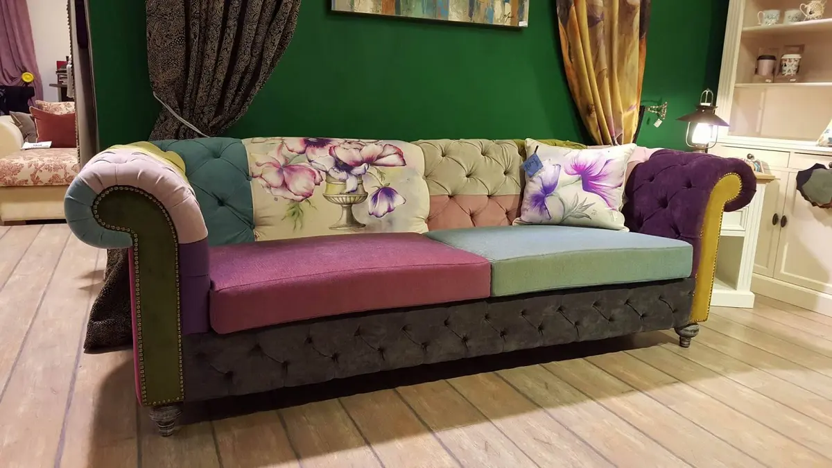 Canapelele patchwork povestea unei pasiuni nascute in copilarie