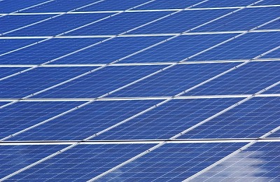 Energie din soare pentru Piatra-Olt: Primăria construiește o centrală fotovoltaică cu fonduri nerambursabile