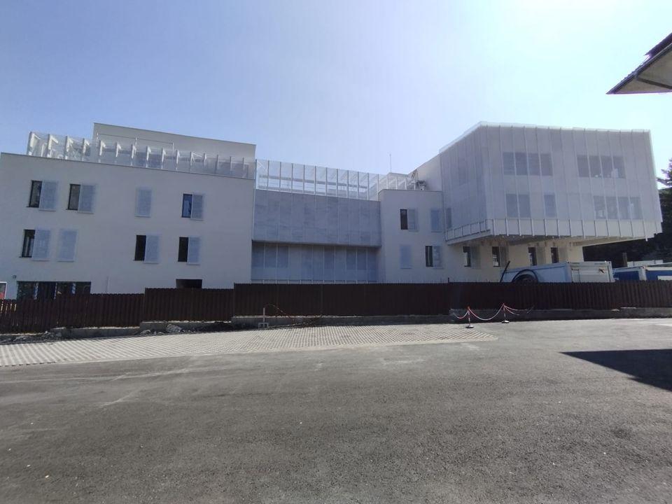 Lucrările de modernizare a Ambulatoriului Clinicii de Psihiatrie Pediatrică din cadrul SCJU Cluj, sunt finalizate în proporție de 83%