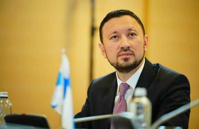 Ministrul Mediului, la forumul Internaţional ”Uniţi pentru Dreptate. Uniţi pentru Natură” de la Kiev / Fechet: Vom dovedi un angajament puternic faţă de necesitatea urgentă de a proteja mai bine mediul