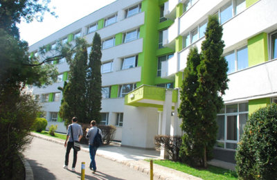 Tineri care nu aveau ce căuta în căminele din Observator, sancționați cu avertisment sau amendă de polițiștii din Cluj.