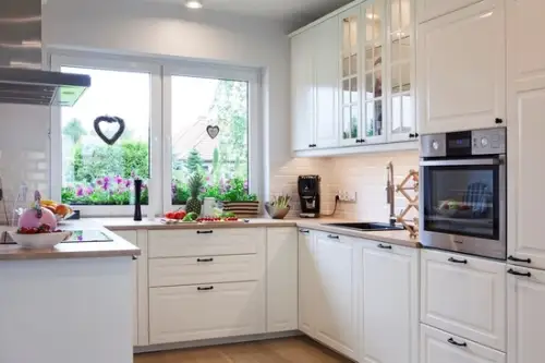 O amenajare luminoasa si primitoare pentru zona de zi