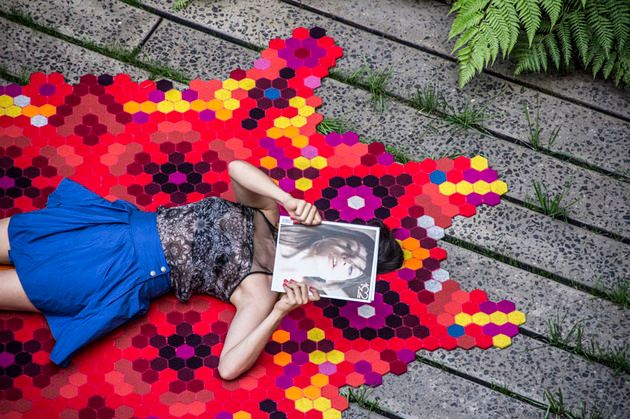 Modele moderne de covoare inedite create de Elissa Medina