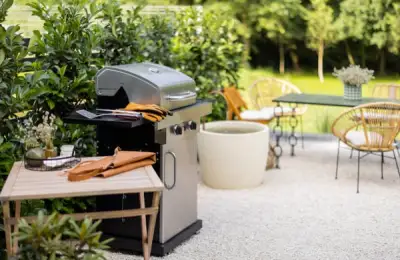 Helpful Tips for Setting Up a Grill and Dining Area in Your Yard