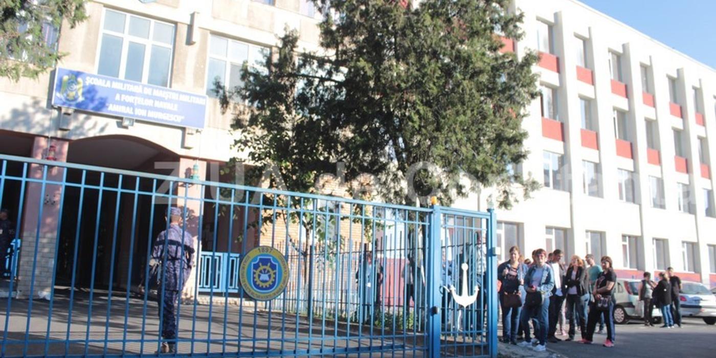 Trei elevi ai Colegiului Militar din Constanța s-au calificat la etapa națională a concursului „Et… si on lisait à voix haute?