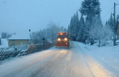 Atenție, șoferi Se circulă în condiții de iarnă pe drumurile din județul Cluj!