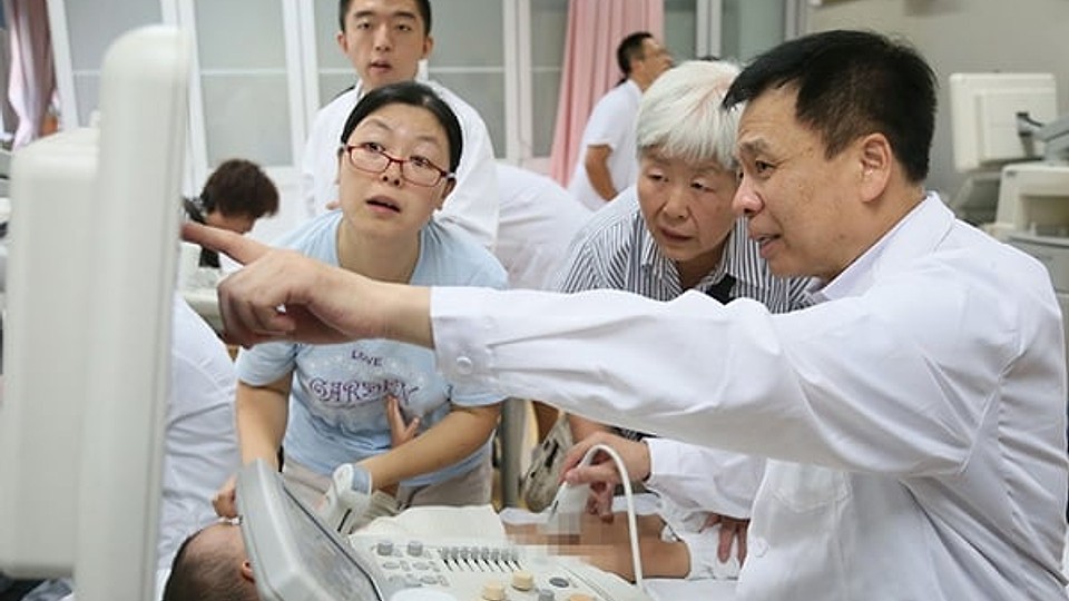 Tinerețe fără bătrânețe. Chinezii au descoperit un tratament cu efect de întinerire multi-sistemic