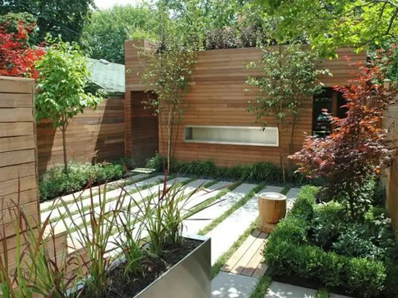 Gradina sub 10 metri patrati? Mai mult decat suficienta!