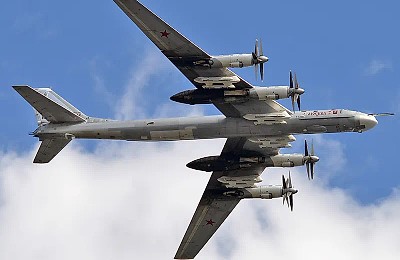 Europa, în alertă maximă. Bombardiere nucleare rusești Tu-95MS au survolat 7 ore Mările Barents și Norvegiei