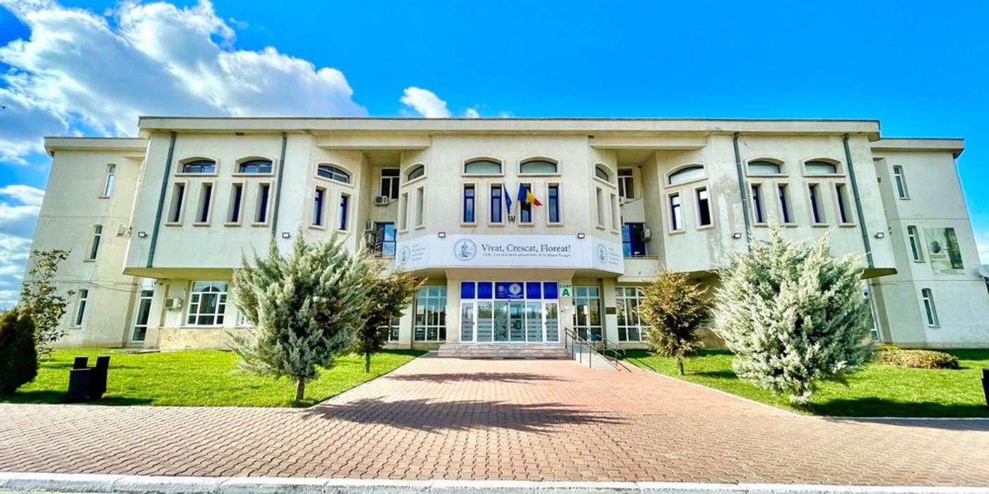 Universitatea „Ovidius” din Constanța scoate la concurs 6 posturi de paznic. Vezi condițiile și calendarul recrutării